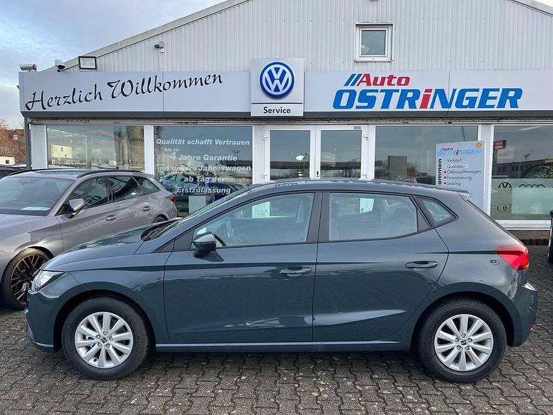 Neu Seat Ibiza Reference 80 PS (58 kW) 2025 Blau Limousine