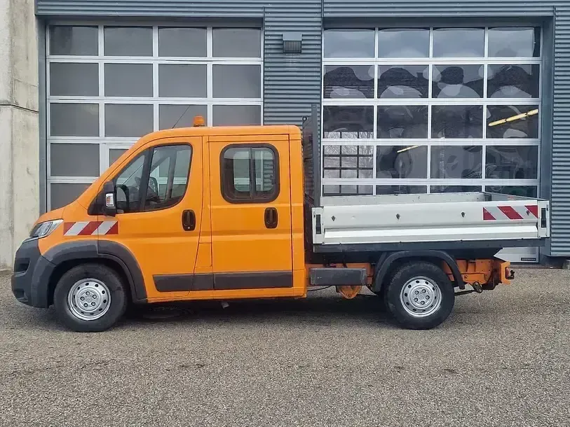 Gebraucht Citroën Jumper 163 PS (119 kW) 2018 Farbe orange ral 2011/farbe fl Van / Kleinbus