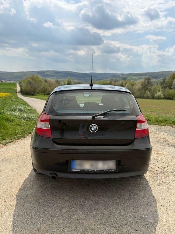 Używany BMW 118 Performance 129 KM (94 kW) 2005 Czarny Hatchback