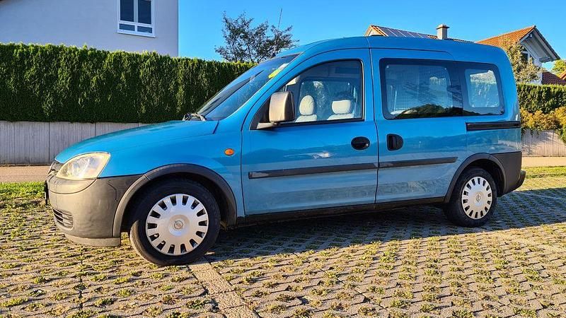 Blau Gebraucht 2002 Opel Combo Van / Kleinbus | 990 € (Guter Preis) - Bild 1/4
