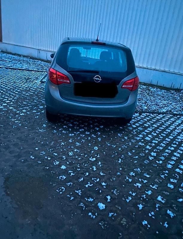 Gebraucht Opel Meriva 130 PS (95 kW) 2013 Braun Van / Kleinbus