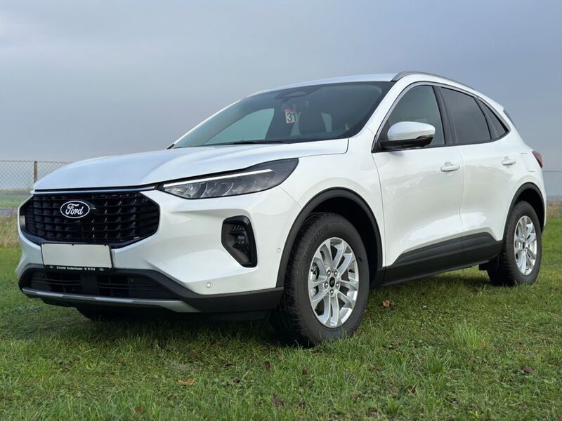 Weiß Gebraucht 2024 Ford Kuga Titanium SUV | 35.599 € (Fairer Preis) - Bild 1/4