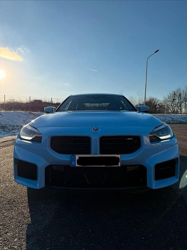 Blau Gebraucht 2024 BMW M2 Shadowline Coupé | 56.990 € (Superpreis) - Bild 1/4