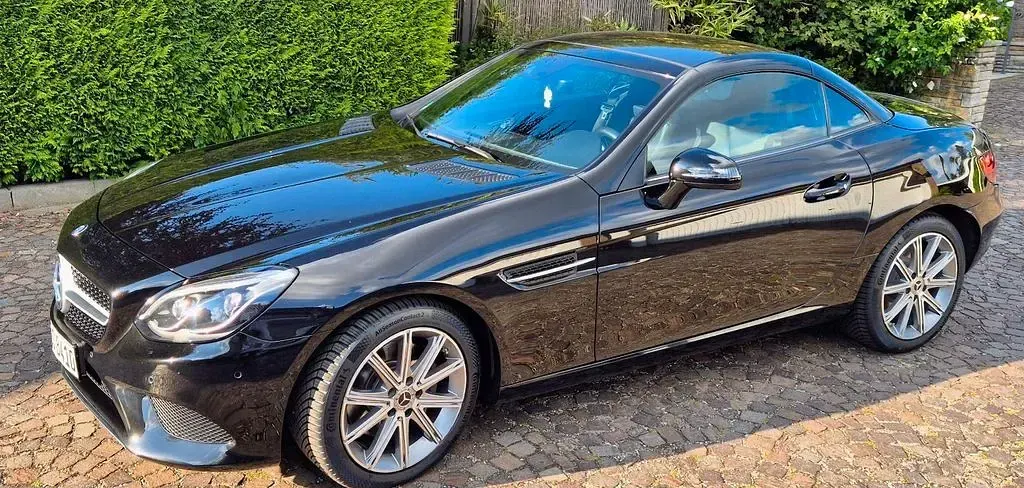 Gebraucht Mercedes SLC200 184 PS (135 kW) 2016 Schwarz Cabrio