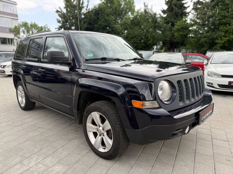 Blau Gebraucht 2013 Jeep Patriot SUV | 4.999 € - Bild 1/4