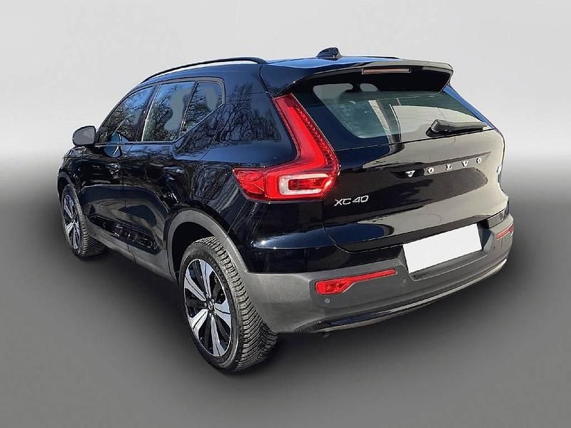 Gebraucht Volvo XC40 Core 169 kW (231 PS) 2022 Schwarz SUV
