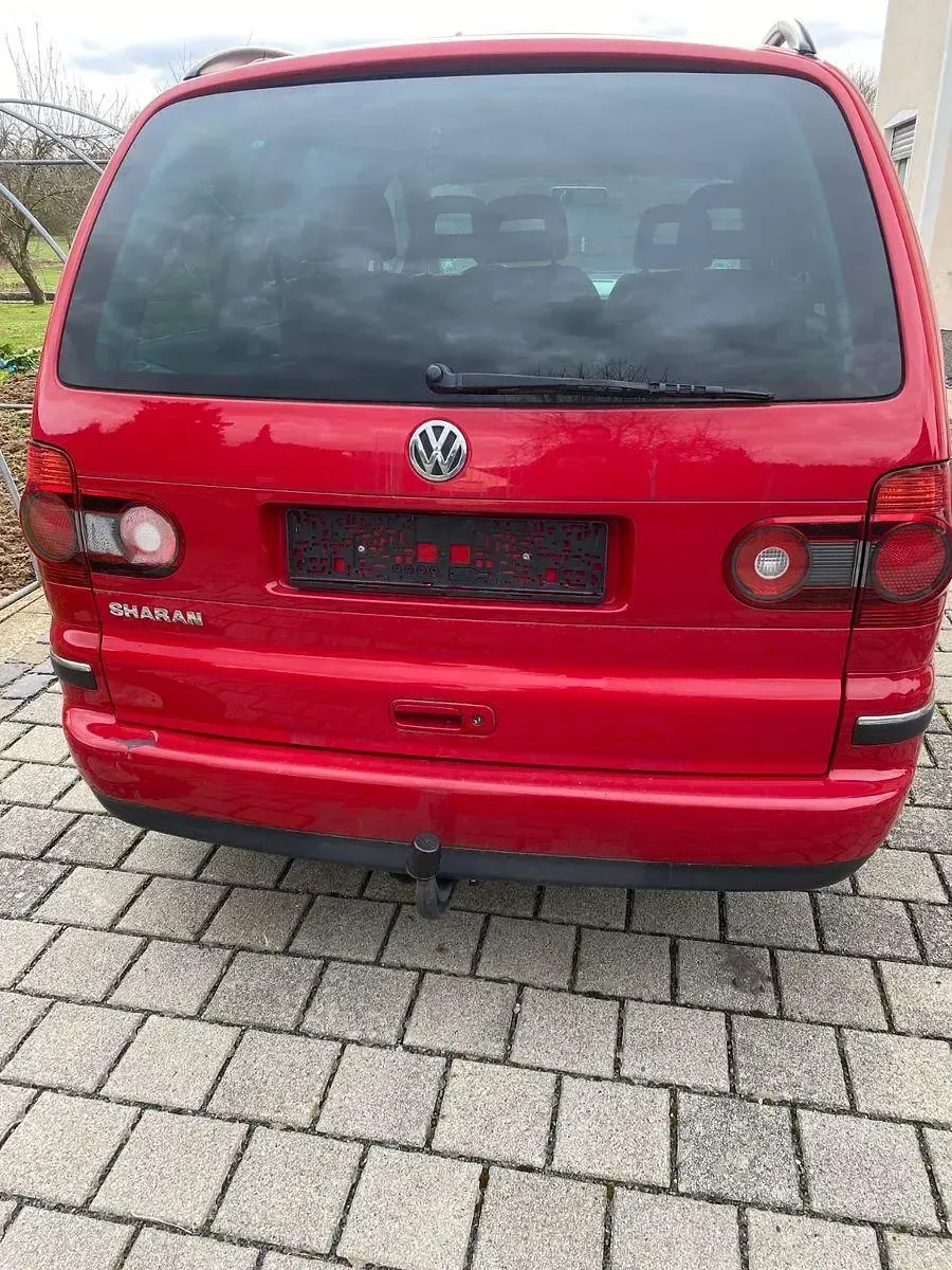 Gebraucht VW Sharan Comfortline 116 PS (85 kW) 2009 Rot Van / Kleinbus