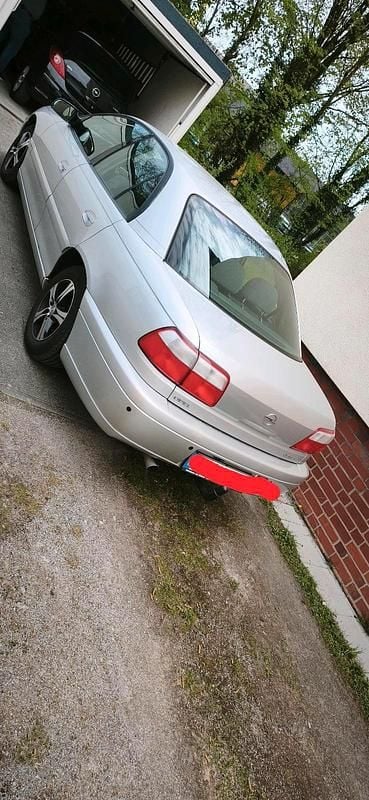 Gebraucht Opel Omega 144 PS (105 kW) 2001 Silber Limousine