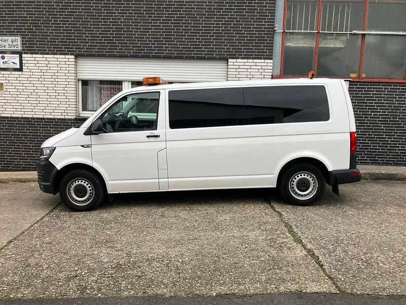Weiß Gebraucht 2017 VW Transporter Van | 14.590 € (Fairer Preis) - Bild 1/4