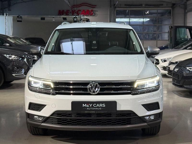 Gebraucht VW Tiguan Allspace Comfortline 150 PS (110 kW) 2021 Weiß SUV