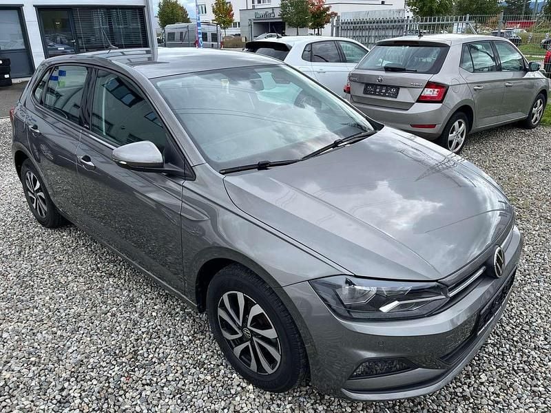 Gebraucht VW Polo Active 95 PS (69 kW) 2021 Grau Kleinwagen