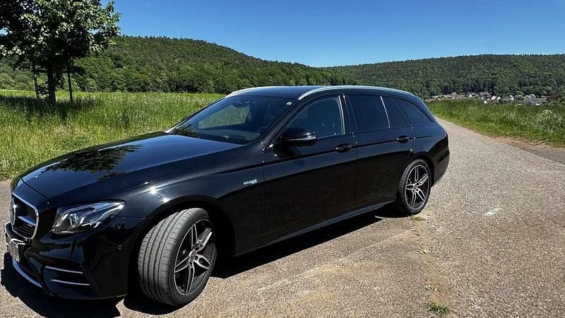 Schwarz Gebraucht 2017 Mercedes E43 AMG AMG Limousine | 37.500 € (Fairer Preis) - Bild 1/4