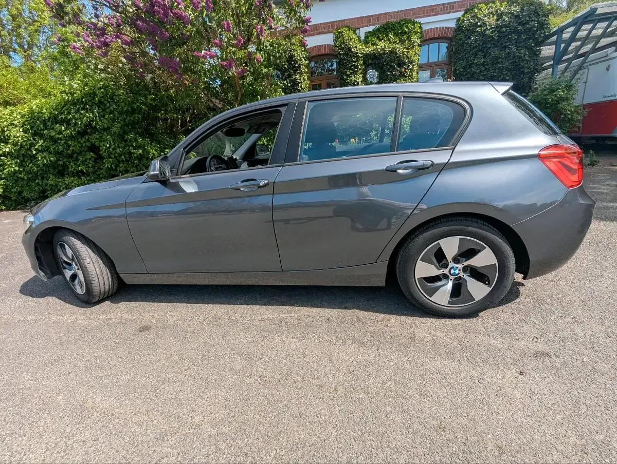 Używany BMW 116 Basis 115 KM (84 kW) 2017 Czarny Hatchback