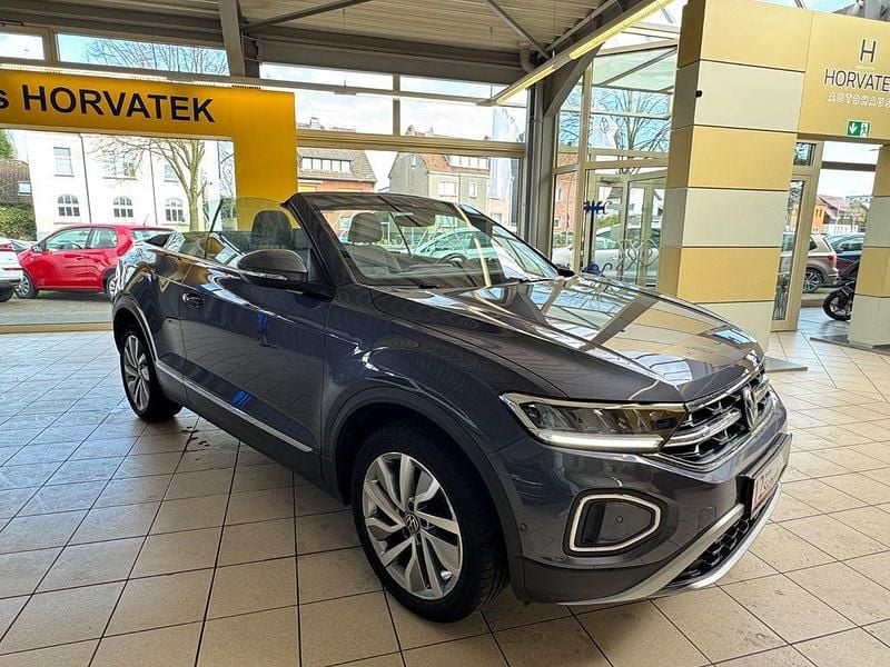 Gebraucht VW T-Roc 150 PS (110 kW) 2022 Grau SUV