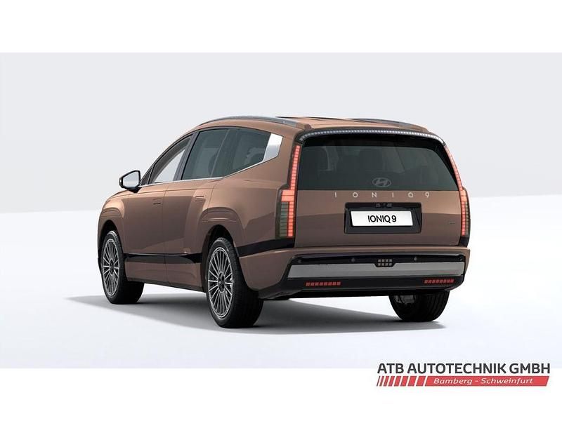 Neu Hyundai Ioniq 9 225 kW (307 PS) 2025 Braun SUV
