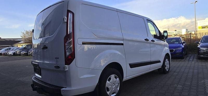 Gebraucht Ford Transit Custom 131 PS (96 kW) 2018 Weiß Van / Kleinbus