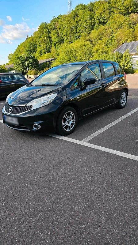 Usata Nissan Note 98 CV (72 kW) 2014 Nero Utilitaria