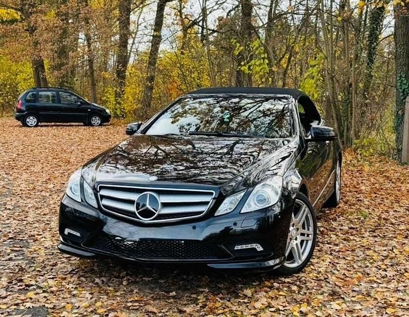 Gebraucht Mercedes E350 AMG 292 PS (214 kW) 2010 Schwarz Cabrio