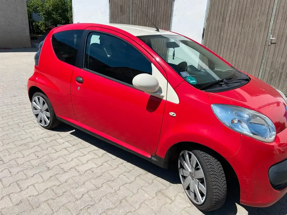 Gebraucht Citroën C1 68 PS (50 kW) 2007 Rot Kleinwagen