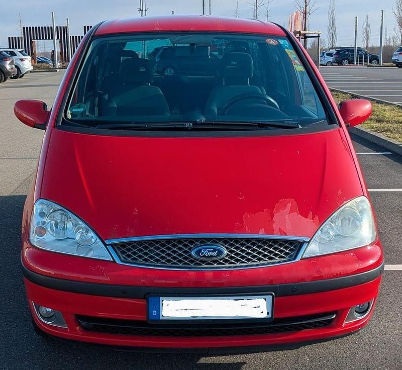 Gebraucht Ford Galaxy Ambiente 140 PS (102 kW) 2006 Rot Van / Kleinbus