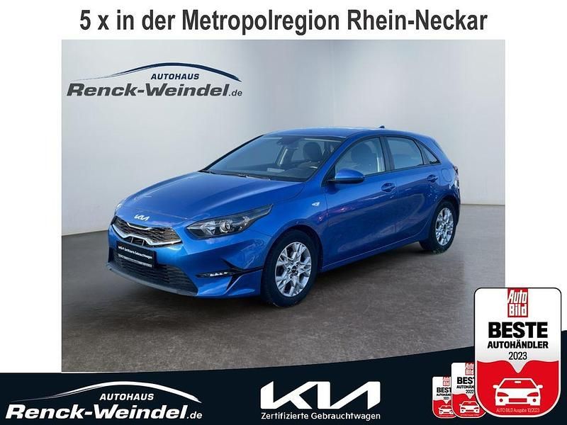Blau Gebraucht 2022 Kia Ceed Edition 7 Kleinwagen | 16.489 € (Fairer Preis) - Bild 1/4