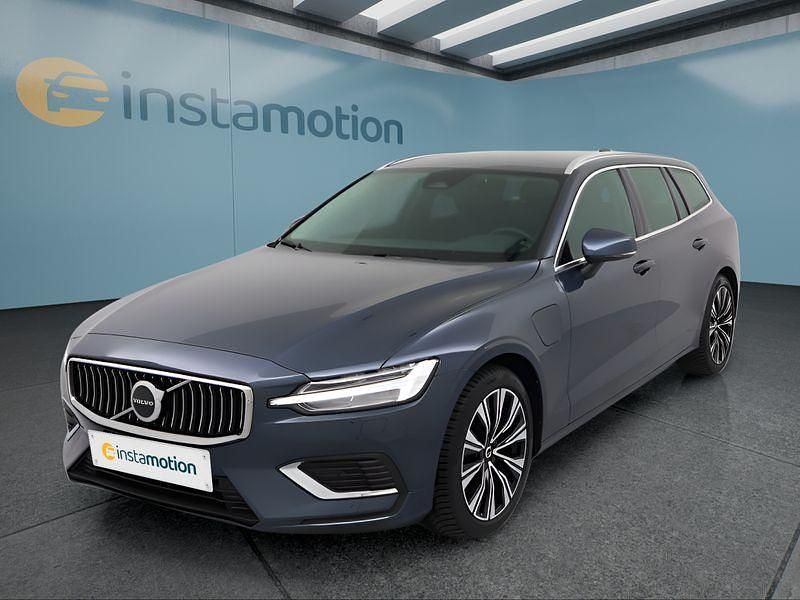 Gebraucht Volvo V60 398 PS (292 kW) 2022 Blau Kombi