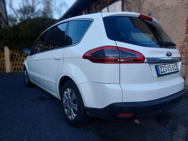 Gebraucht Ford S-MAX S 160 PS (117 kW) 2013 Weiß Van / Kleinbus