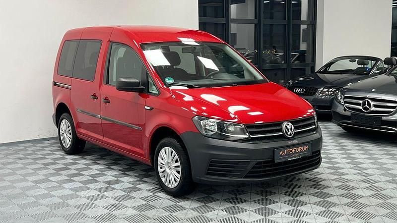 Rot Gebraucht 2018 VW Caddy Conceptline Van / Kleinbus | 11.777 € (Fairer Preis) - Bild 1/4