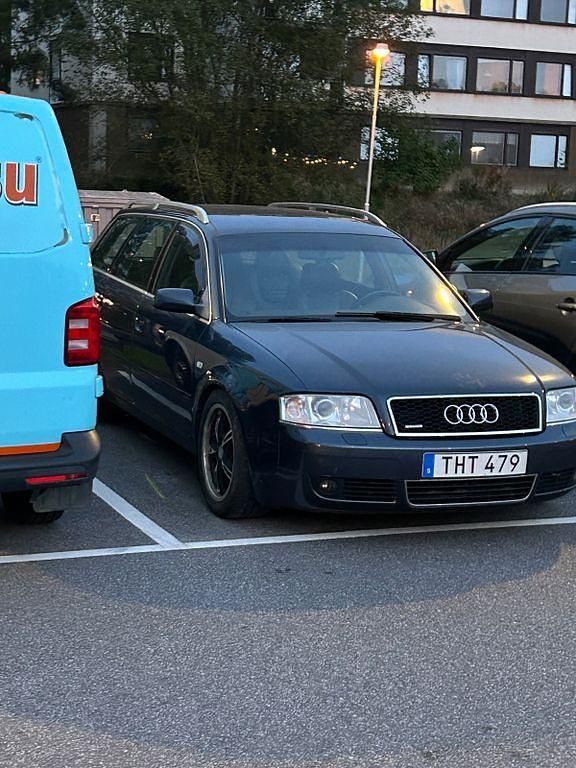 Gebraucht Audi A6 Sport 220 PS (161 kW) 2002 Blau Kombi