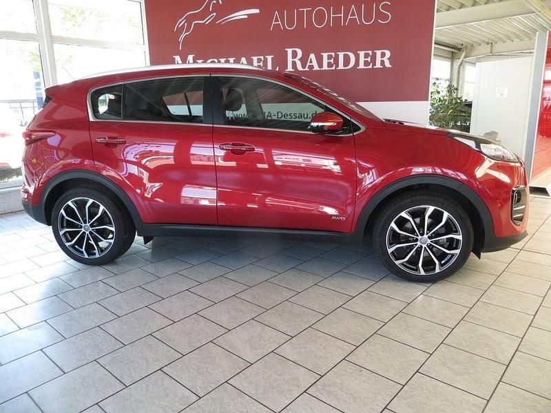 Rot Gebraucht 2018 Kia Sportage Vision SUV | 20.250 € (Fairer Preis) - Bild 1/4