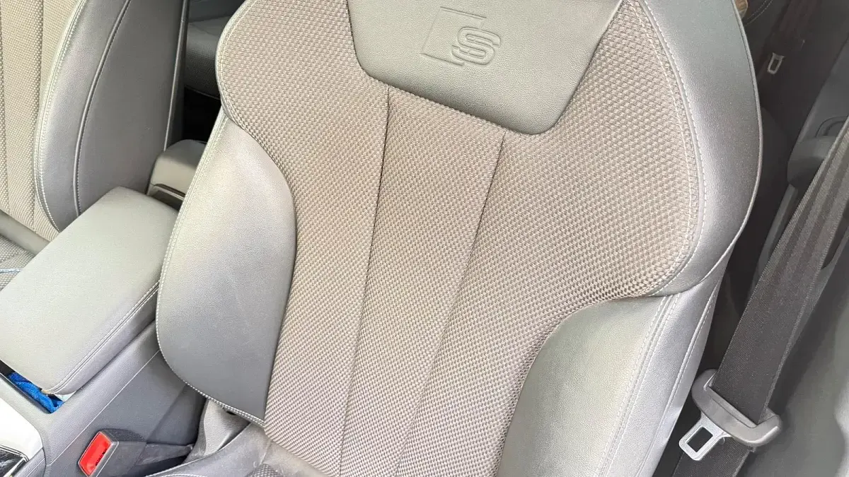 Gebraucht Audi A4 204 PS (150 kW) 2023 Silber Kombi