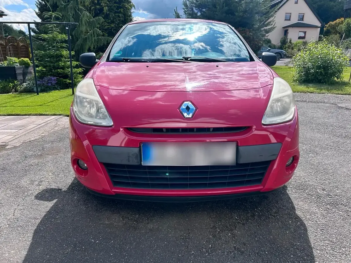 Gebraucht Renault Clio 56 PS (41 kW) 2010 Rot Kleinwagen