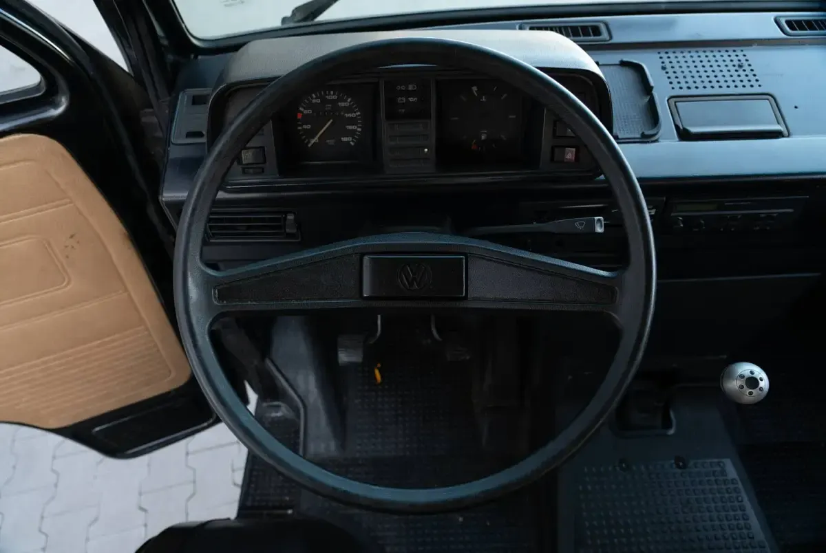 Gebraucht VW T3 50 PS (36 kW) 1985 Schwarz Van