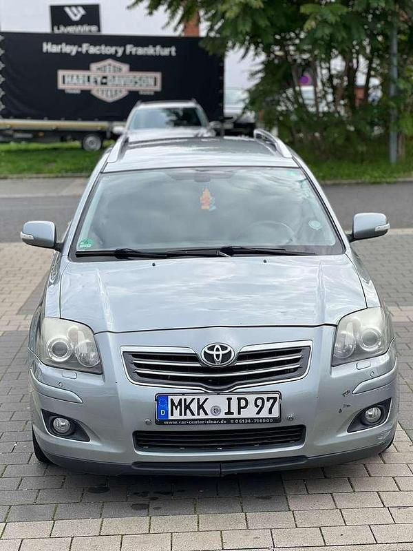 Gebraucht Toyota Avensis 178 PS (130 kW) 2008 Grau Kombi