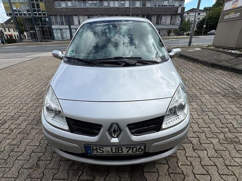 Grau Gebraucht 2008 Renault Scénic II Dynamique Van / Kleinbus | 1.400 € (Guter Preis) - Bild 1/4