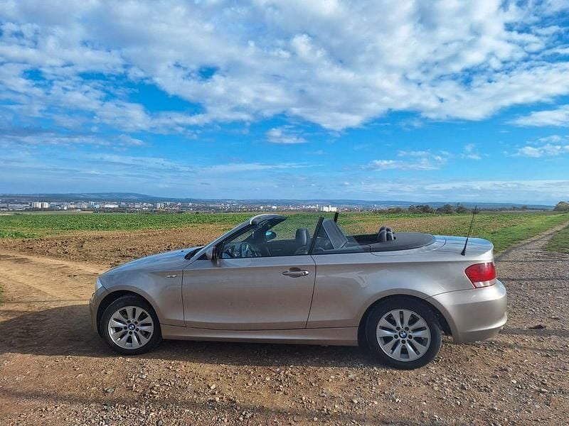 Gebraucht BMW 118 Cabriolet 143 PS (105 kW) 2008 Grau Cabrio