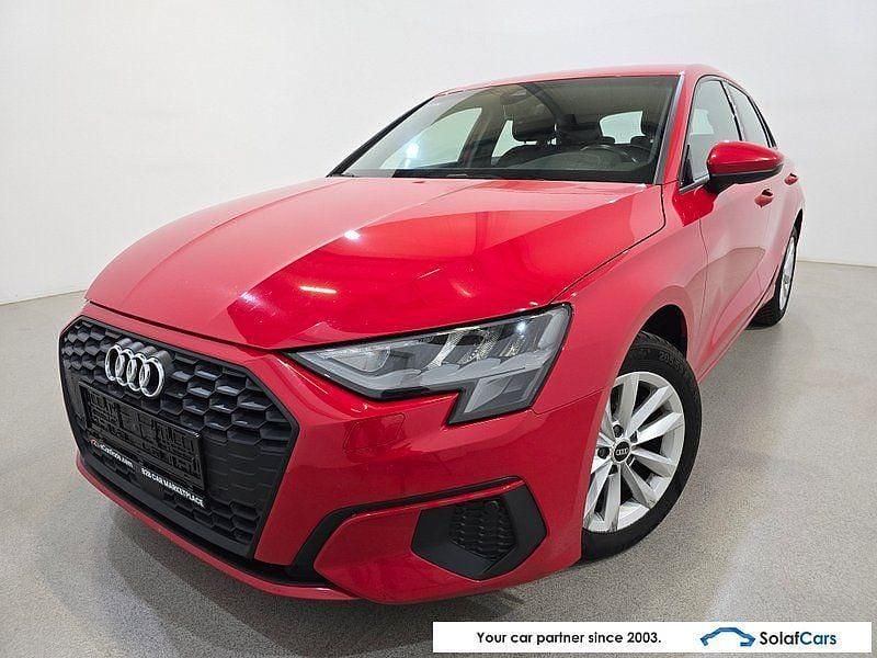 Gebraucht Audi A3 116 PS (85 kW) 2020 Rot Limousine