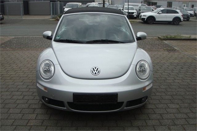 Gebraucht VW Beetle Cabriolet 102 PS (75 kW) 2007 Silber Cabrio