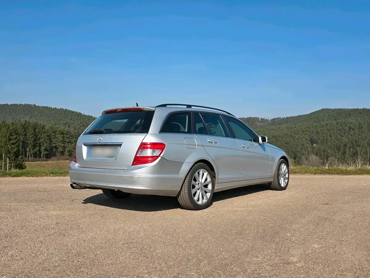 Gebraucht Mercedes 220 170 PS (125 kW) 2008 Silber Kombi