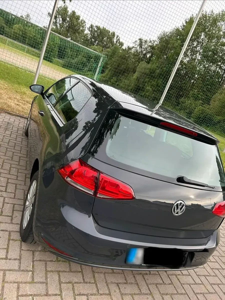 Gebraucht VW Golf VII 86 PS (63 kW) 2013 Grau Limousine