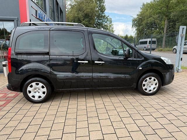 Gebraucht Peugeot Partner Tepee 120 PS (88 kW) 2011 Van / Kleinbus