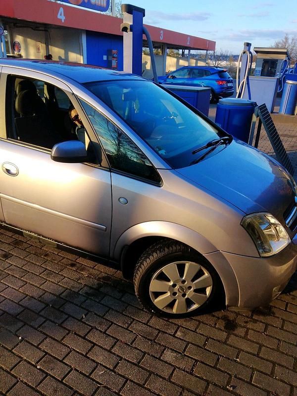 Usata Opel Meriva 2005 Grigio Monovolume