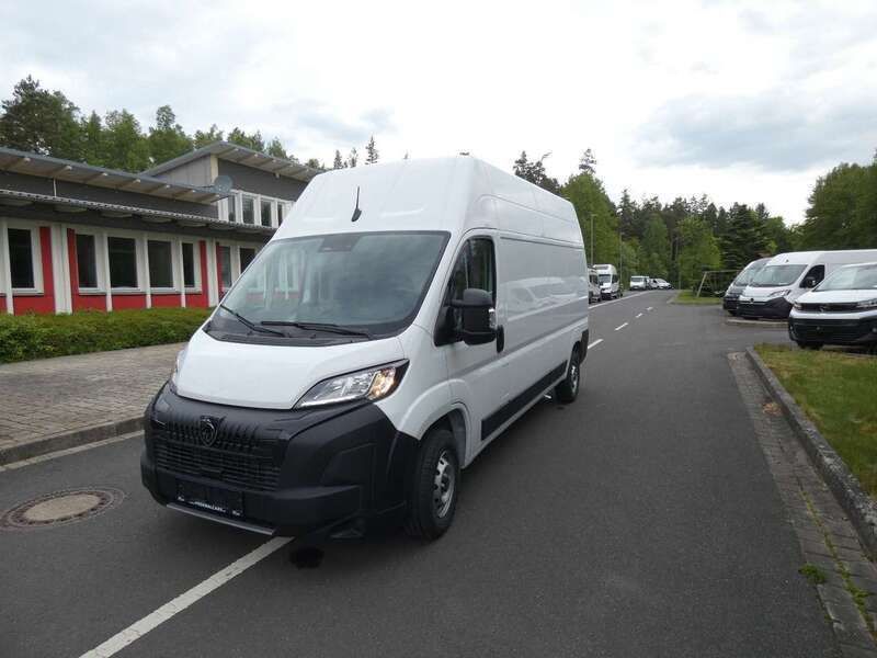 Lackierung weiss icy/typ ausse Neu 2025 Peugeot Boxer Van | 30.400 € (Fairer Preis) - Bild 1/4