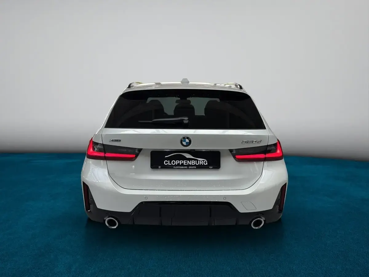 Nouvelle BMW 320 Shadowline 190 ch (139 kW) 2026 Blanc Break