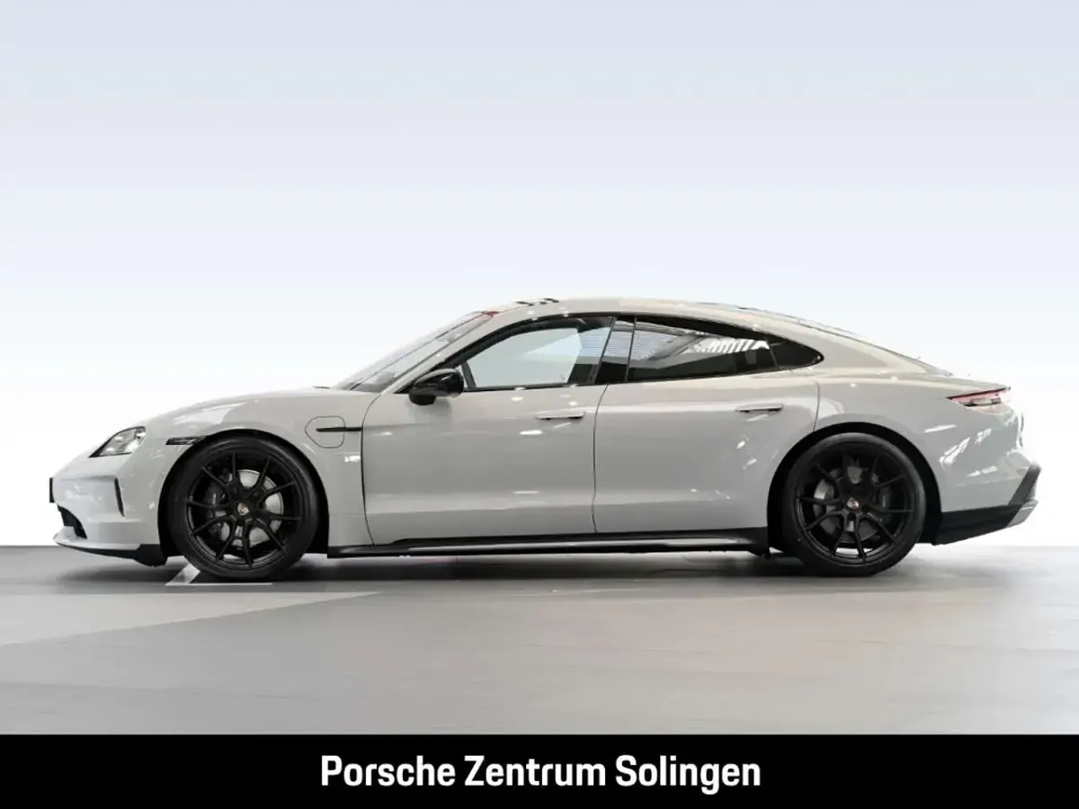 Neu Porsche Taycan Black Edition 319 kW (435 PS) 2026 Kreide Limousine