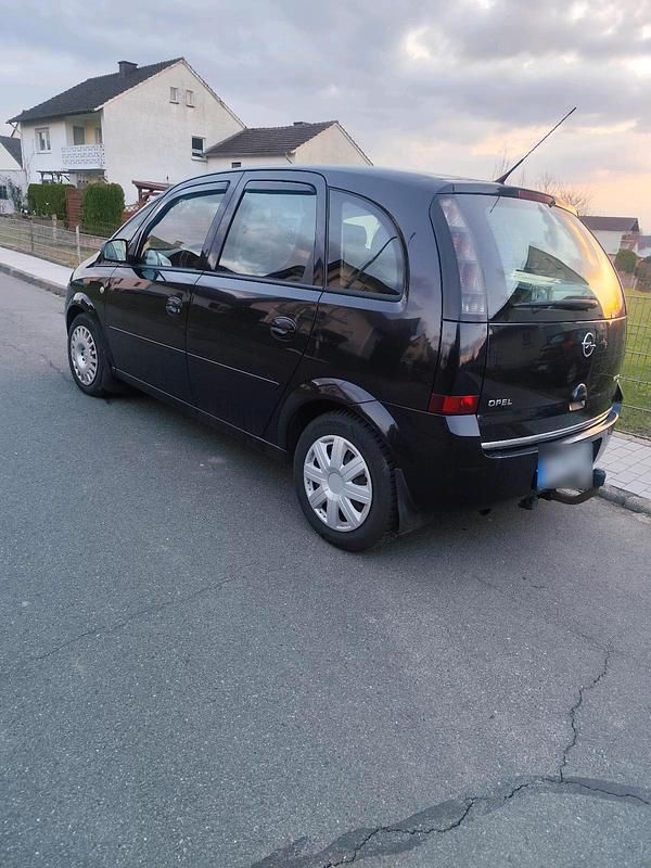 Gebraucht Opel Meriva 105 PS (77 kW) 2008 Schwarz Van / Kleinbus