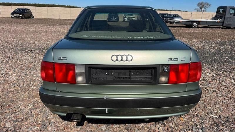 Gebraucht Audi 80 116 PS (85 kW) 1992 Grün Limousine