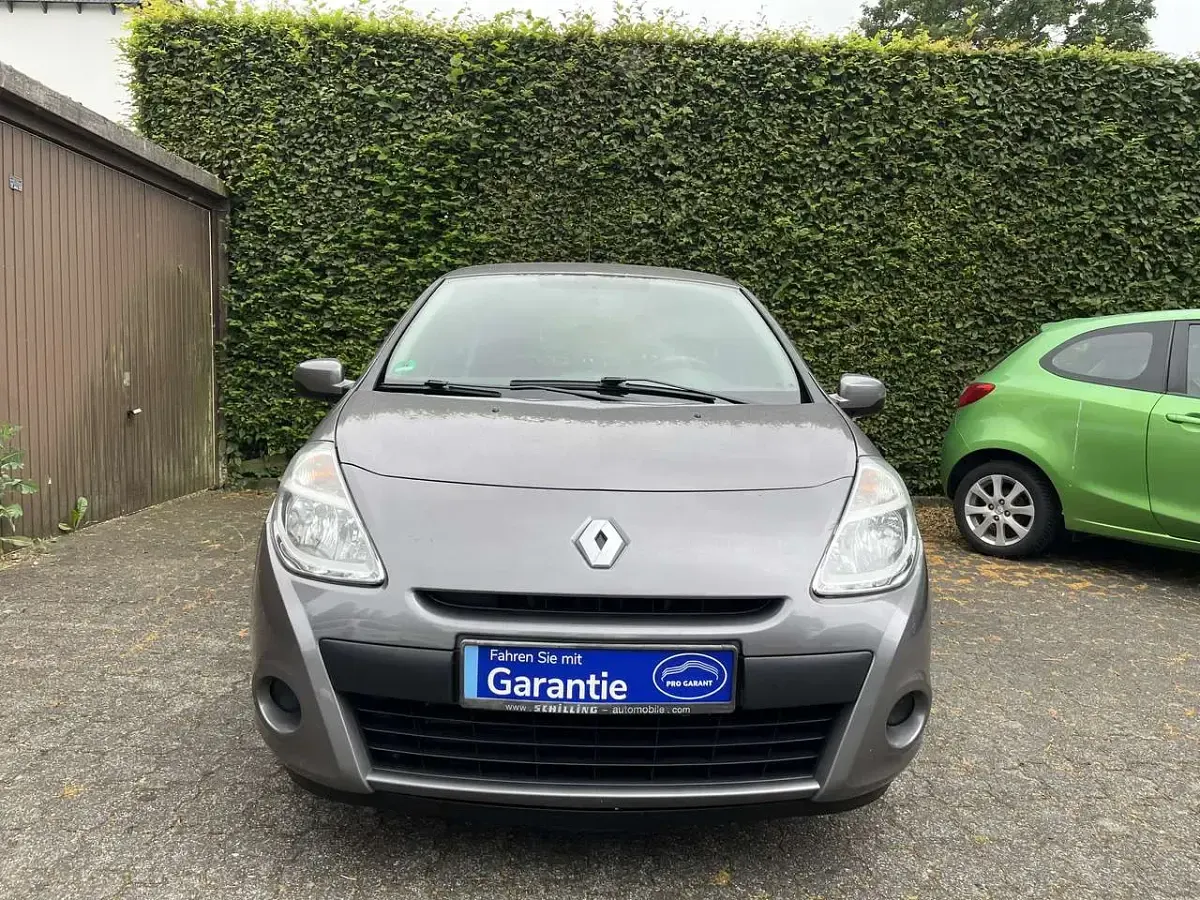 Gebraucht Renault Clio IV Expression 75 PS (55 kW) 2012 Grau Limousine