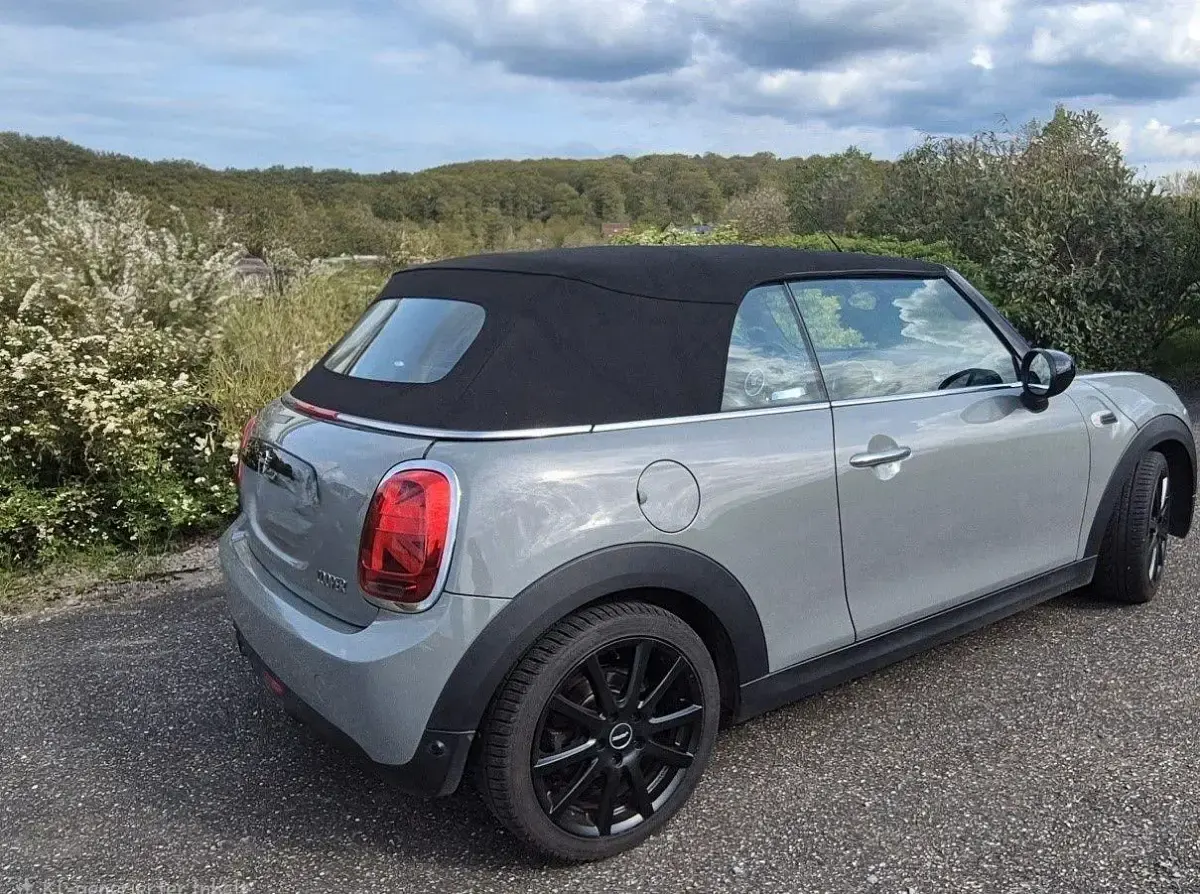 Gebraucht Mini Cooper Chili 136 PS (100 kW) 2020 Grau Kleinwagen