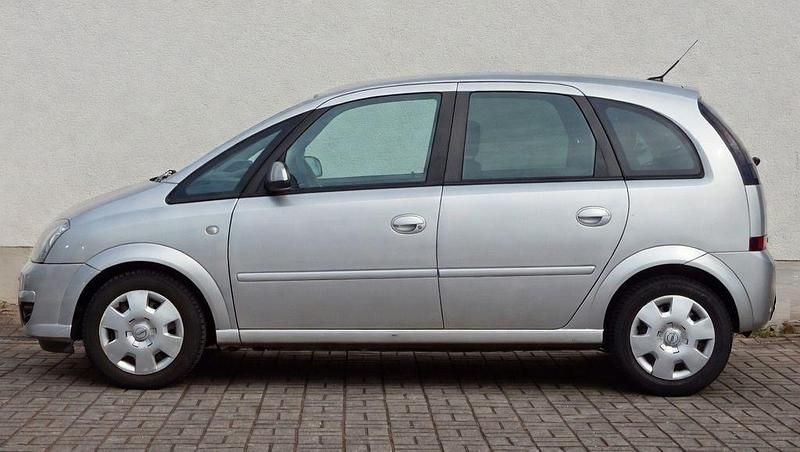 Gebraucht Opel Meriva Innovation 125 PS (91 kW) 2009 Silber Van / Kleinbus